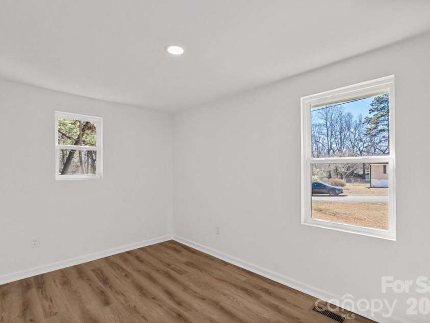 3900 Branding Iron Drive, Gastonia, NC 28052.  MLS# CAR4343412, YatesRealty ID 8880. 