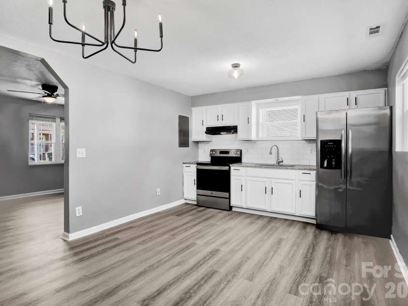 1200 Grady Street, Salisbury, NC 28144.  MLS# CAR4346905, YatesRealty ID 8882. 