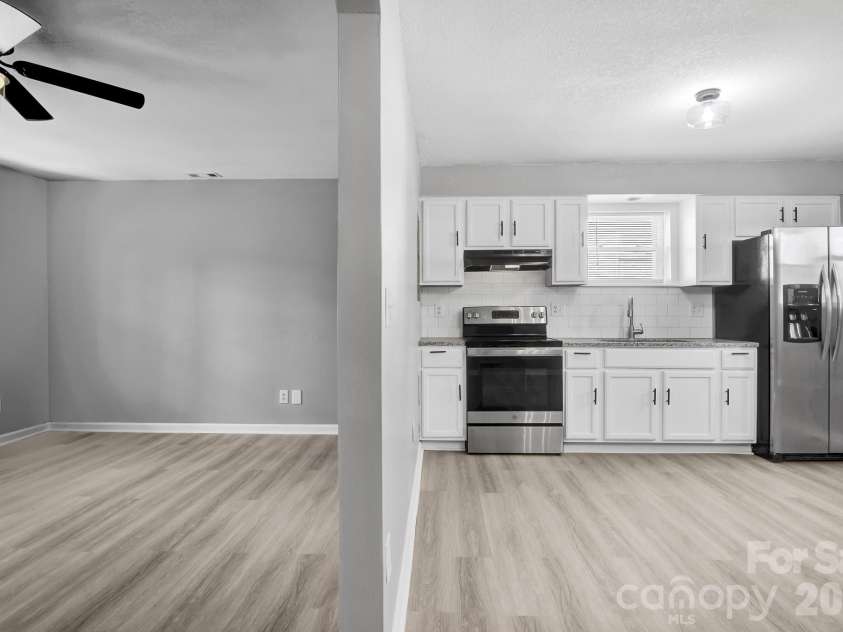 1200 Grady Street, Salisbury, NC 28144.  MLS# CAR4346905, YatesRealty ID 8882. 