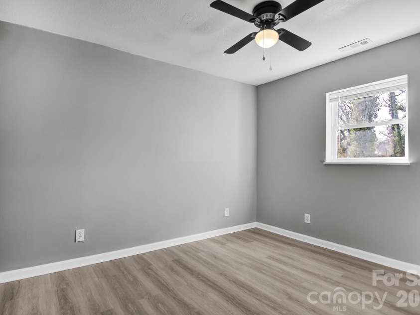 1200 Grady Street, Salisbury, NC 28144.  MLS# CAR4346905, YatesRealty ID 8882. 