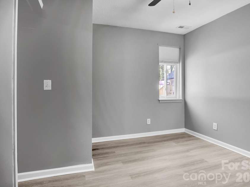 1200 Grady Street, Salisbury, NC 28144.  MLS# CAR4346905, YatesRealty ID 8882. 