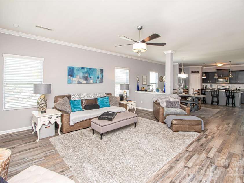 2207 Atwell Glen Lane, Pineville, NC 28134.  MLS# CAR4246568, YatesRealty ID 8882. 