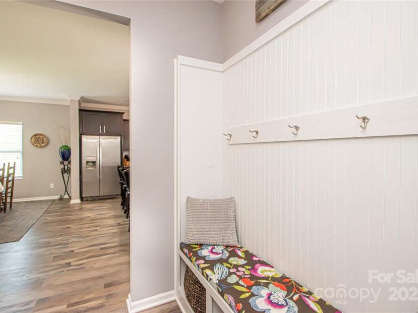 2207 Atwell Glen Lane, Pineville, NC 28134.  MLS# CAR4246568, YatesRealty ID 8882. 