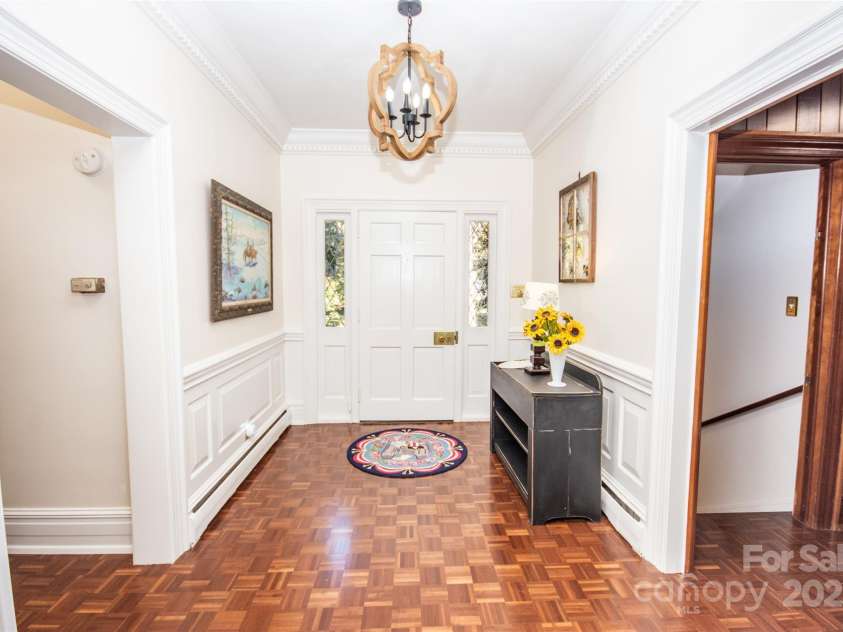 322 Valley Stream Road, Statesville, NC 28677.  MLS# CAR4321072, YatesRealty ID 8883. 