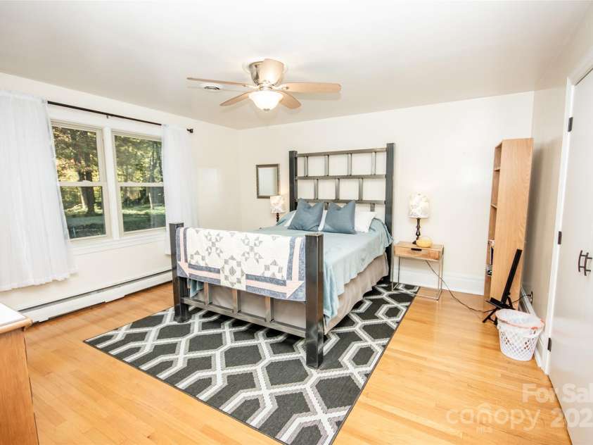 322 Valley Stream Road, Statesville, NC 28677.  MLS# CAR4321072, YatesRealty ID 8883. 