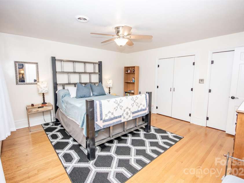 322 Valley Stream Road, Statesville, NC 28677.  MLS# CAR4321072, YatesRealty ID 8883. 