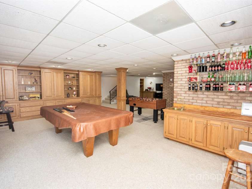 322 Valley Stream Road, Statesville, NC 28677.  MLS# CAR4321072, YatesRealty ID 8883. 