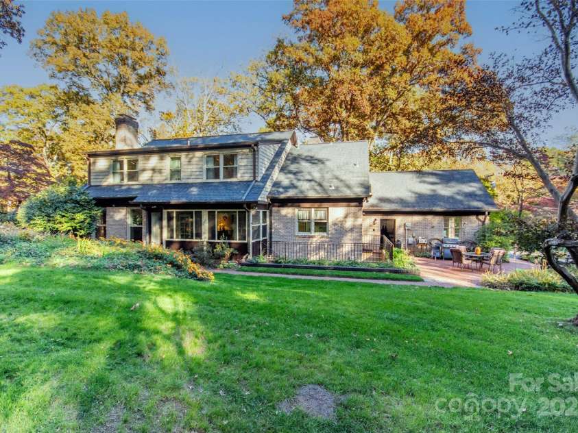 322 Valley Stream Road, Statesville, NC 28677.  MLS# CAR4321072, YatesRealty ID 8883. 