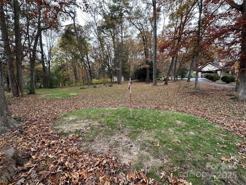 322 Valley Stream Road, Statesville, NC 28677.  MLS# CAR4321072, YatesRealty ID 8883. 