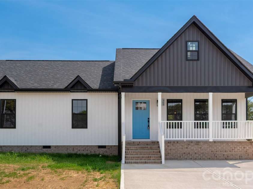 369 Georgia Street, Concord, NC 28025.  MLS# CAR4362814, YatesRealty ID 8884. 