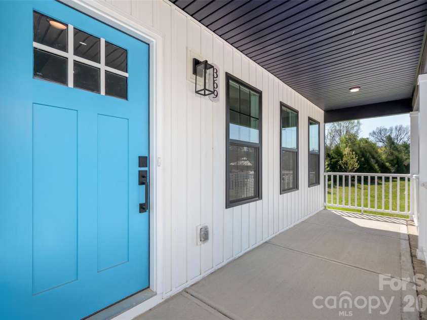 369 Georgia Street, Concord, NC 28025.  MLS# CAR4362814, YatesRealty ID 8884. 