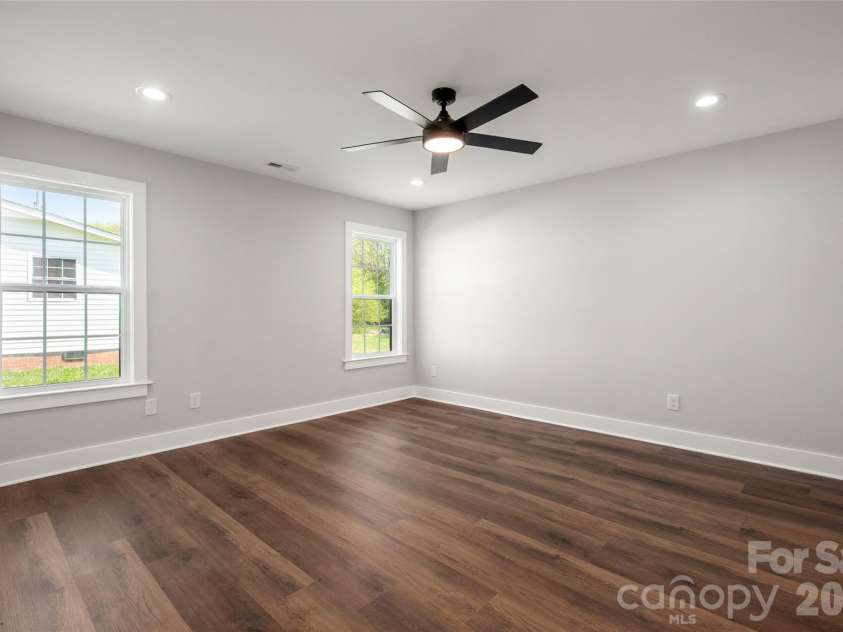 369 Georgia Street, Concord, NC 28025.  MLS# CAR4362814, YatesRealty ID 8884. 