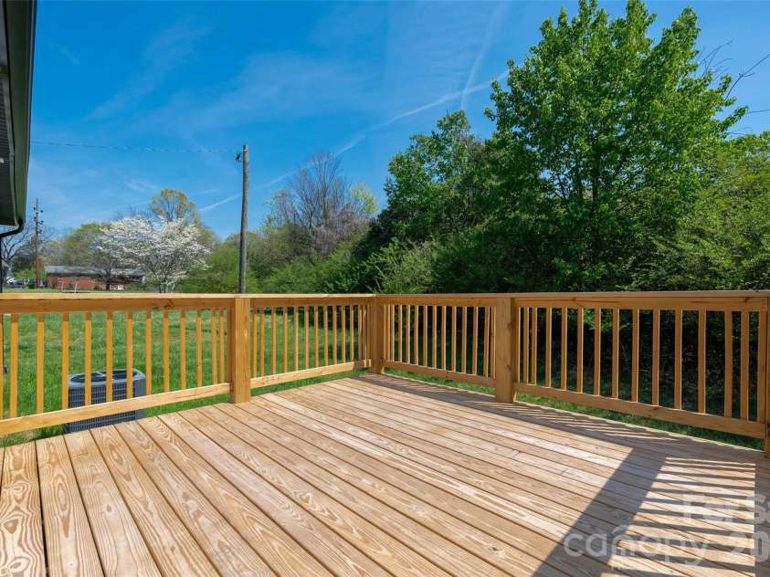 369 Georgia Street, Concord, NC 28025.  MLS# CAR4362814, YatesRealty ID 8884. 