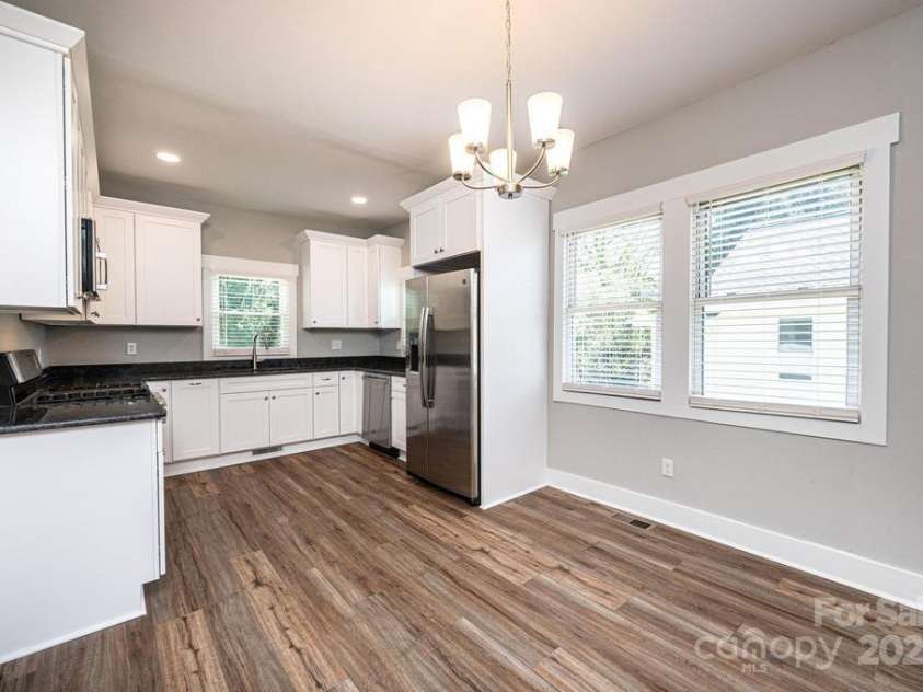 1143 College Avenue, Newton, NC 28658.  MLS# CAR4245448, YatesRealty ID 8885. 