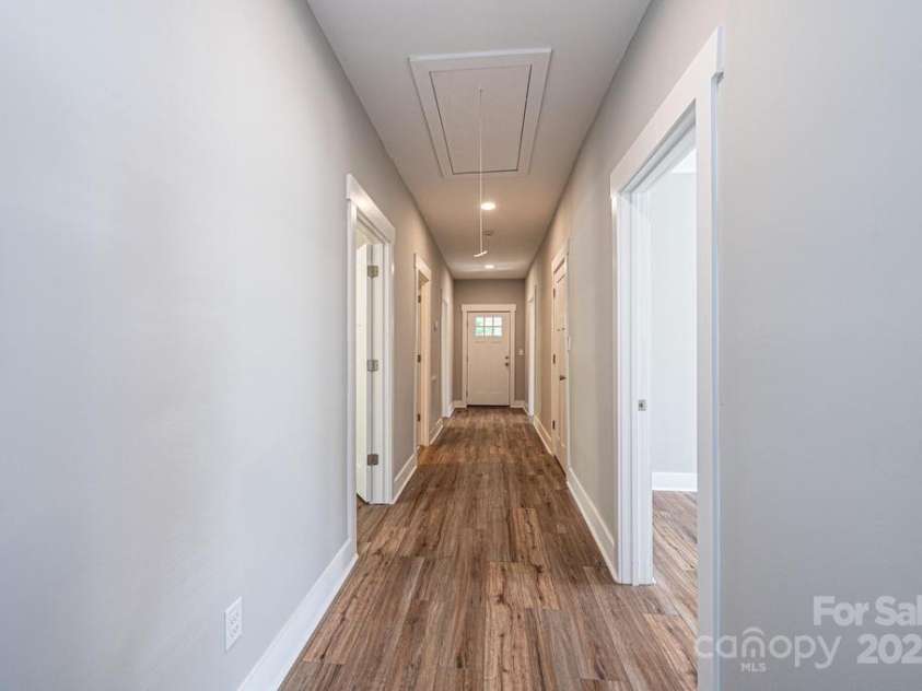 1143 College Avenue, Newton, NC 28658.  MLS# CAR4245448, YatesRealty ID 8885. 