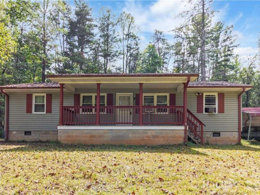 312 Brookview Drive, Boomer, NC 28606.  MLS# CAR4365543, YatesRealty ID 8885. 