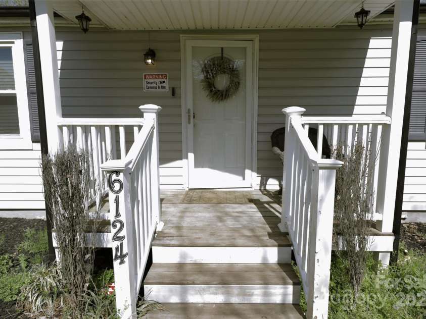 6124 Old Plank Road, Charlotte, NC 28216.  MLS# CAR4243091, YatesRealty ID 8887. Front Door