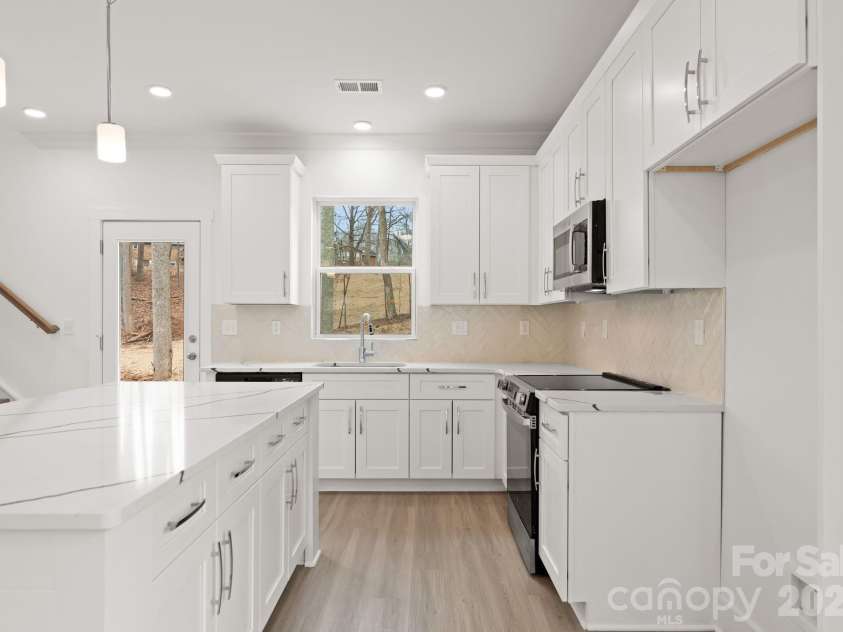 1906 Rucker Road, Shelby, NC 28152.  MLS# CAR4406152, YatesRealty ID 8888. 