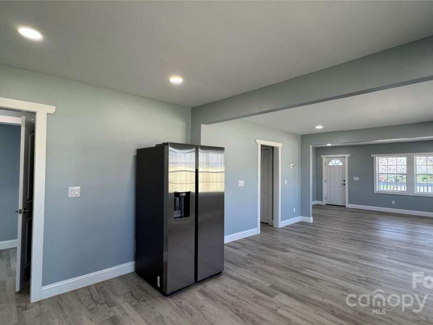 702 Grover Street, Shelby, NC 28150.  MLS# CAR4237734, YatesRealty ID 8888. 