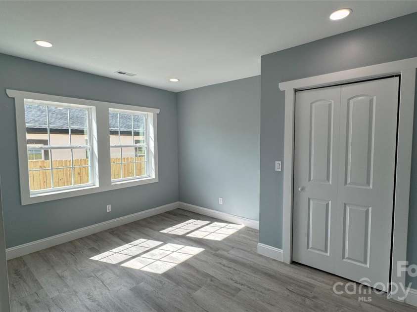 702 Grover Street, Shelby, NC 28150.  MLS# CAR4237734, YatesRealty ID 8888. 