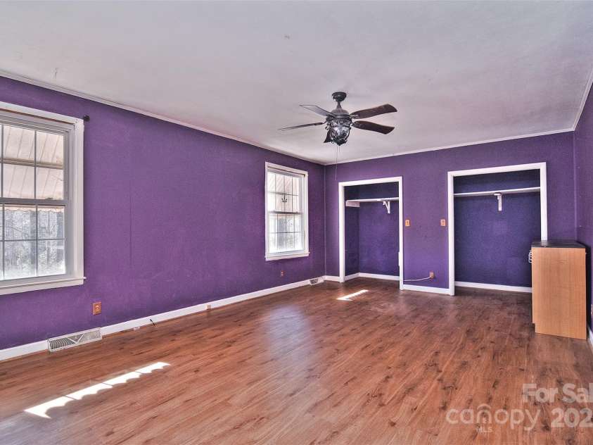 936 23rd Avenue, Hickory, NC 28601.  MLS# CAR4212536, YatesRealty ID 8889. Bedroom 3