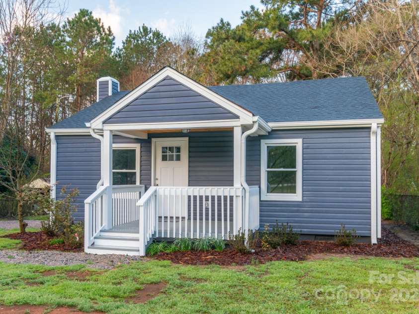 6282 Richburg Road, Great Falls, SC 29055.  MLS# CAR4235952, YatesRealty ID 8890. 