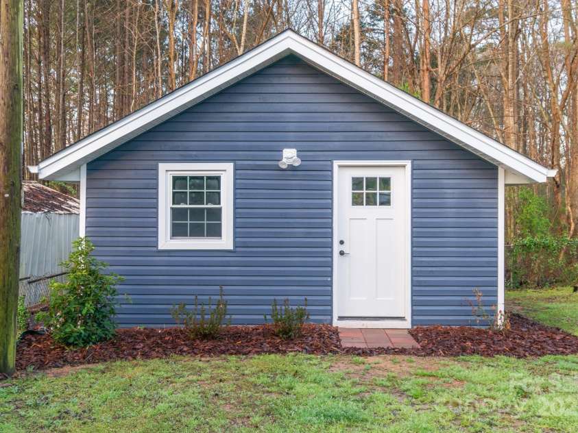 6282 Richburg Road, Great Falls, SC 29055.  MLS# CAR4235952, YatesRealty ID 8890. Studio