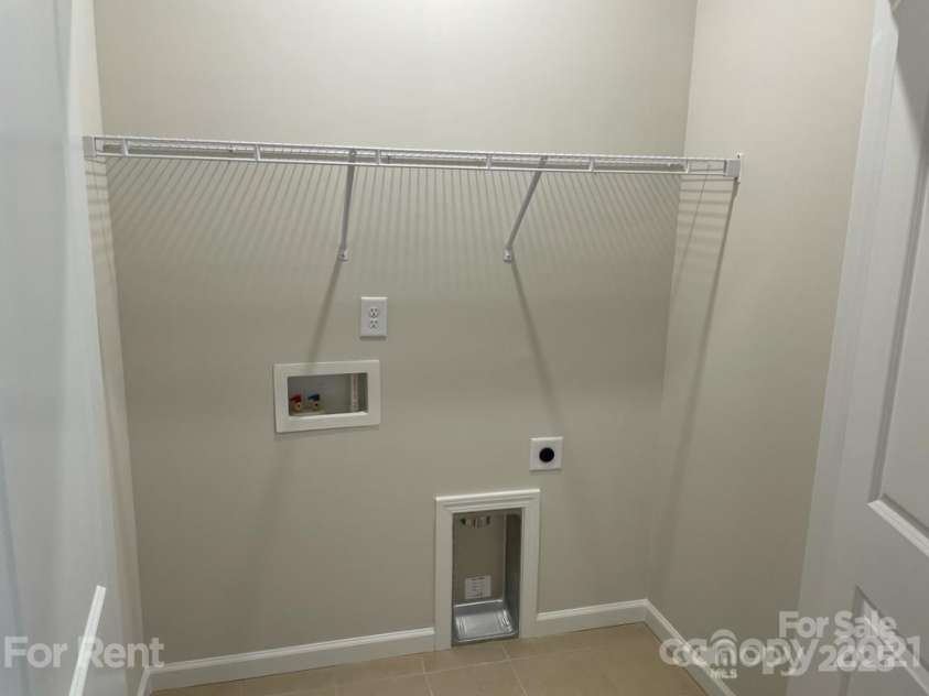 534 Dorman Street, Belmont, NC 28012.  MLS# CAR4243477, YatesRealty ID 8891. 