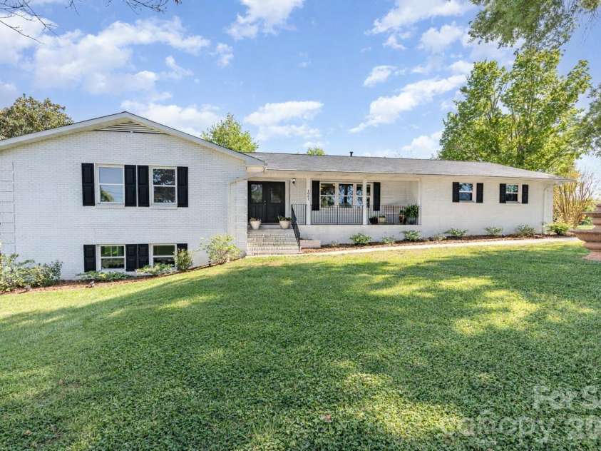 1041 Brawley School Road, Mooresville, NC 28117.  MLS# CAR4356702, YatesRealty ID 8892. 