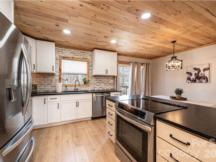110 Windsor Street, Connelly Springs, NC 28612.  MLS# CAR4351181, YatesRealty ID 8893. 