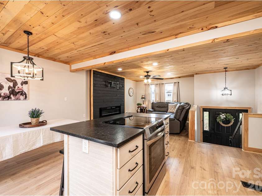 110 Windsor Street, Connelly Springs, NC 28612.  MLS# CAR4351181, YatesRealty ID 8893. 