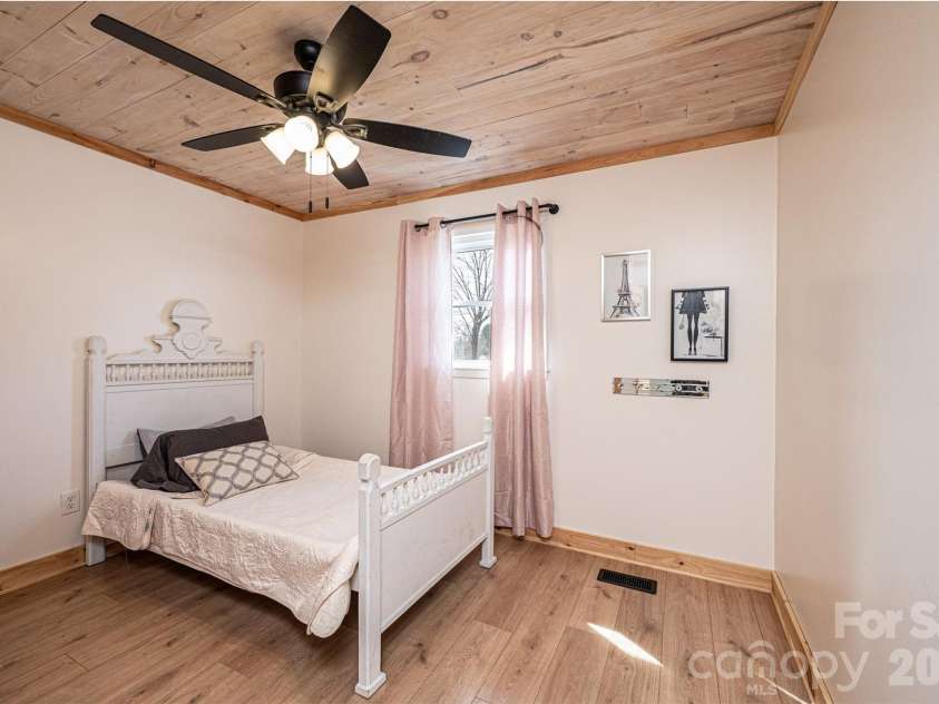 110 Windsor Street, Connelly Springs, NC 28612.  MLS# CAR4351181, YatesRealty ID 8893. Large Secondary Bedroom Main