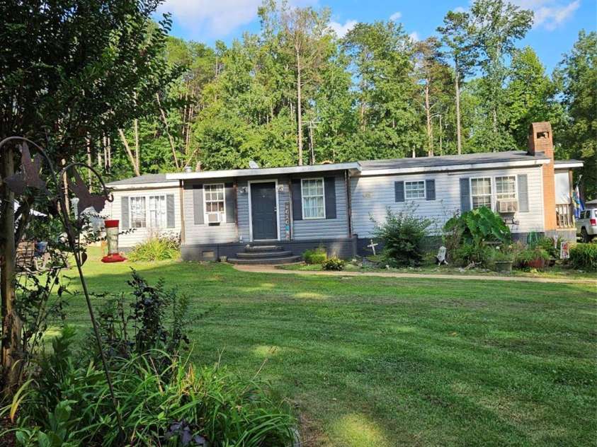 735 Ned Marsh Road, Salisbury, NC 28146.  MLS# CAR4177961, YatesRealty ID 8893. 