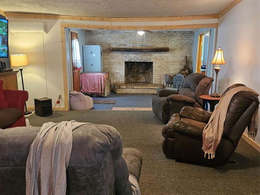 735 Ned Marsh Road, Salisbury, NC 28146.  MLS# CAR4177961, YatesRealty ID 8893. 