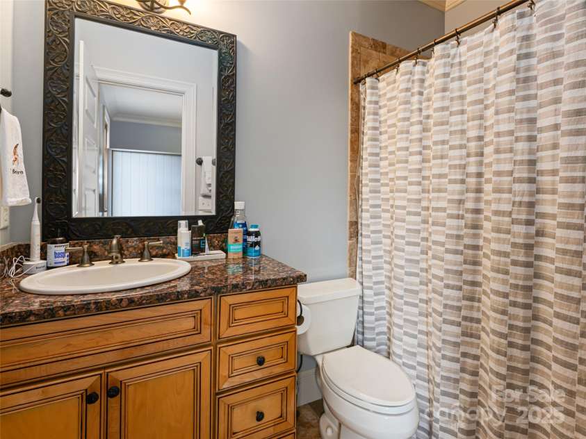 3 Willowside Court, Fairview, NC 28730.  MLS# CAR4204662, YatesRealty ID 8894. 