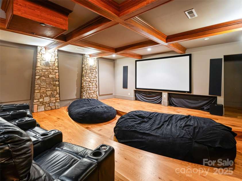 3 Willowside Court, Fairview, NC 28730.  MLS# CAR4204662, YatesRealty ID 8894. 