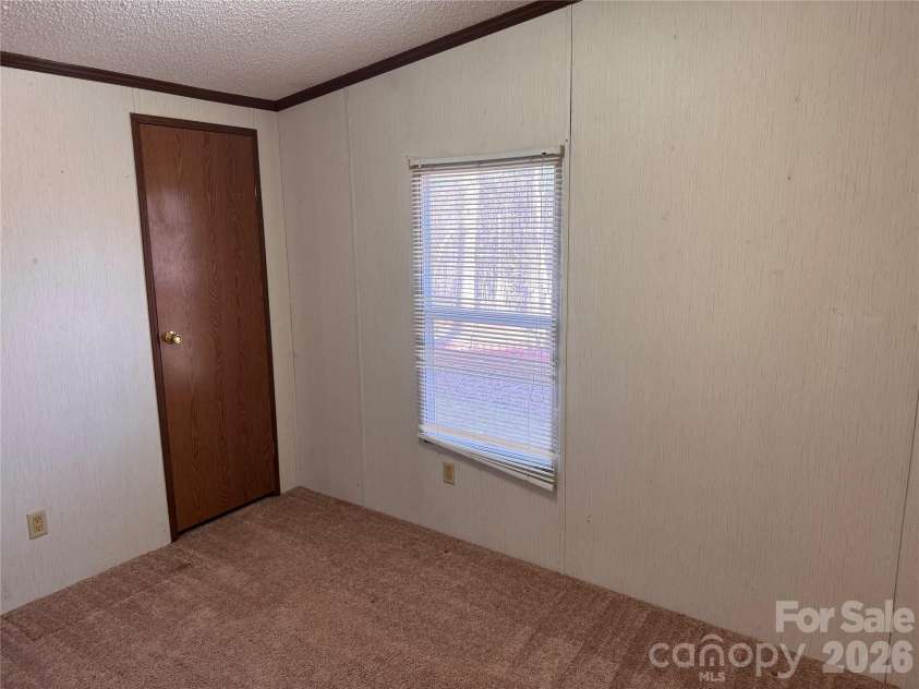 121 Shady Lane, Troutman, NC 28166.  MLS# CAR4352334, YatesRealty ID 8895. 