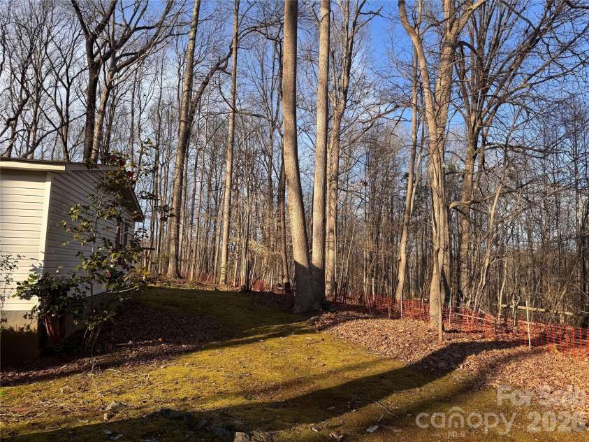 121 Shady Lane, Troutman, NC 28166.  MLS# CAR4352334, YatesRealty ID 8895. 