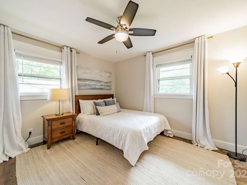 8330 Fallsdale Drive, Charlotte, NC 28214.  MLS# CAR4248517, YatesRealty ID 8896. Bedroom