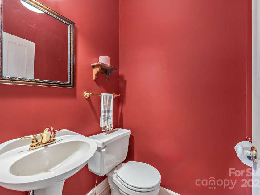 1120 College Street, Mount Pleasant, NC 28124.  MLS# CAR4258641, YatesRealty ID 8897. 