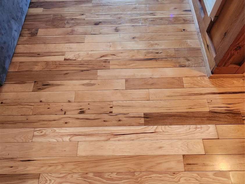 188 Paul Hurst Road, Franklin, NC 28734.  MLS# CAR4233199, YatesRealty ID 8897. Beautiful hardwood floors