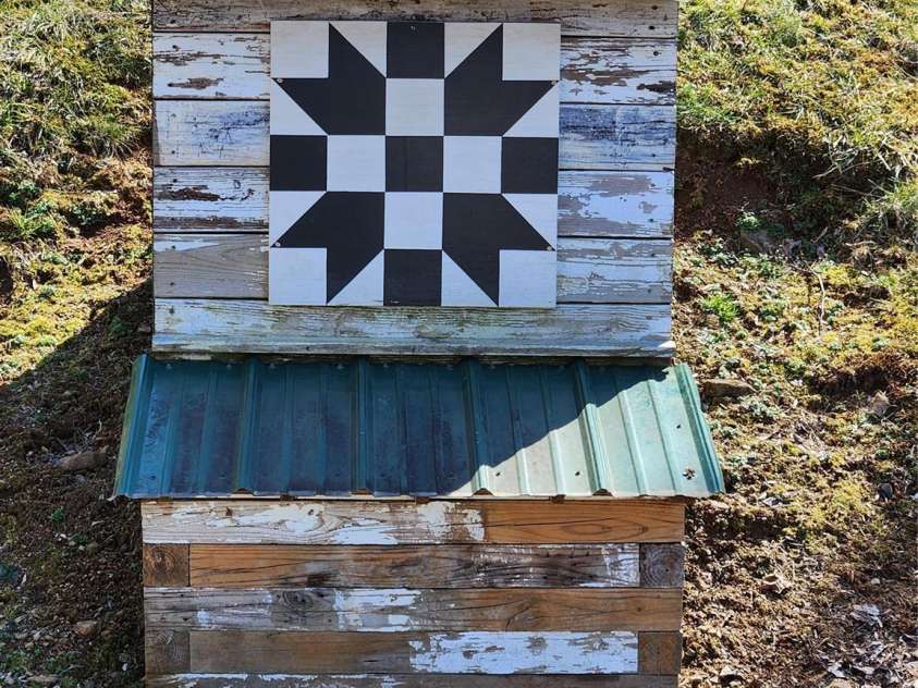 188 Paul Hurst Road, Franklin, NC 28734.  MLS# CAR4233199, YatesRealty ID 8897. Well