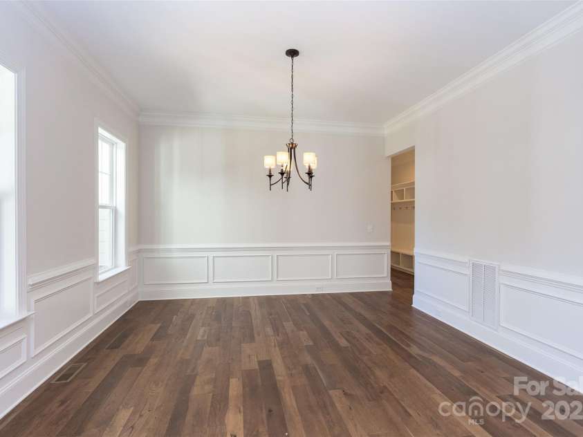 1025 Patterson Farm Road, Mooresville, NC 28115.  MLS# CAR4166919, YatesRealty ID 8898. 