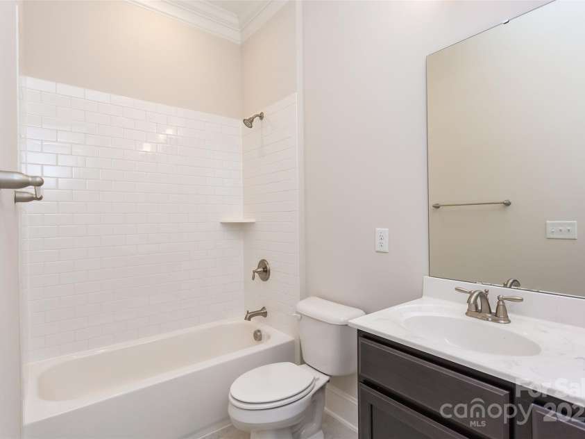 1025 Patterson Farm Road, Mooresville, NC 28115.  MLS# CAR4166919, YatesRealty ID 8898. 