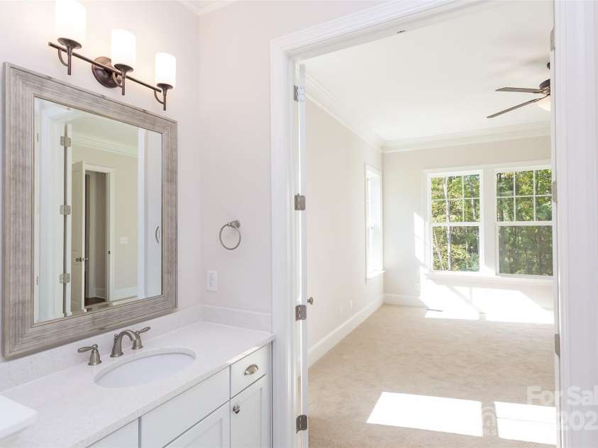 1025 Patterson Farm Road, Mooresville, NC 28115.  MLS# CAR4166919, YatesRealty ID 8898. 