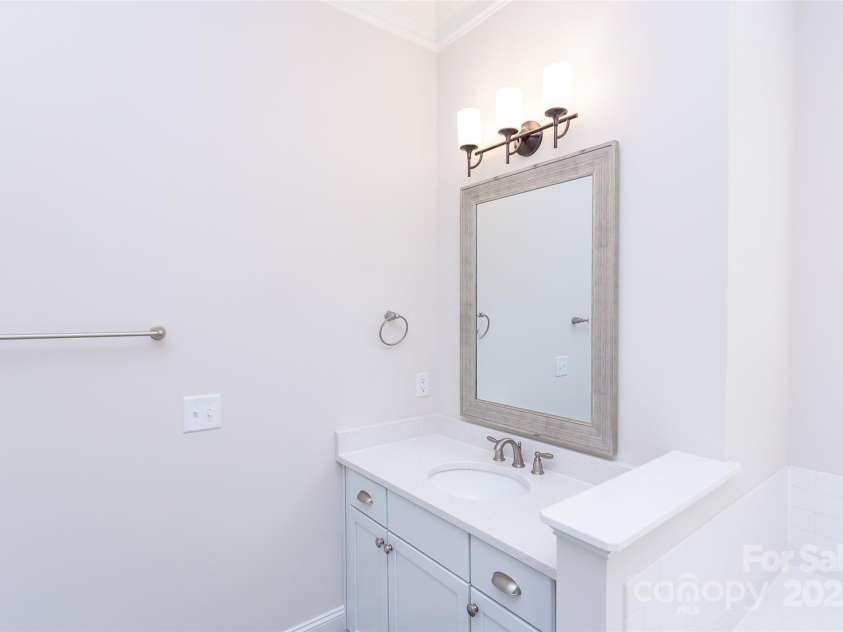 1025 Patterson Farm Road, Mooresville, NC 28115.  MLS# CAR4166919, YatesRealty ID 8898. 