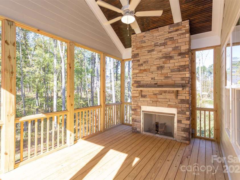 1025 Patterson Farm Road, Mooresville, NC 28115.  MLS# CAR4166919, YatesRealty ID 8898. 