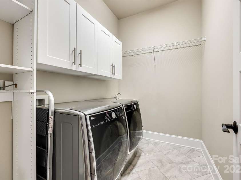 1891 Felts Parkway, Fort Mill, SC 29715.  MLS# CAR4237459, YatesRealty ID 8899. Main level laundry