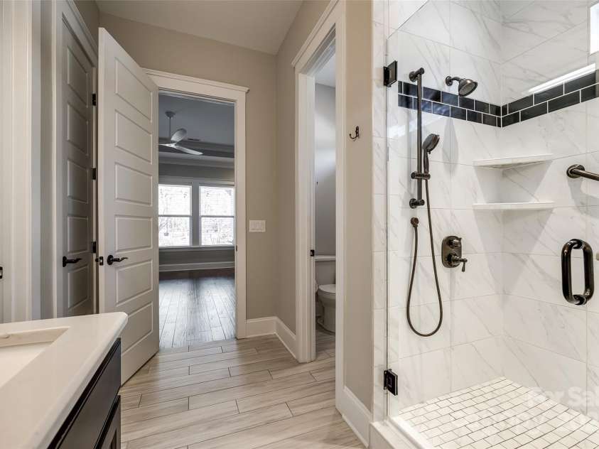 1891 Felts Parkway, Fort Mill, SC 29715.  MLS# CAR4237459, YatesRealty ID 8899. Primary bath pic-2