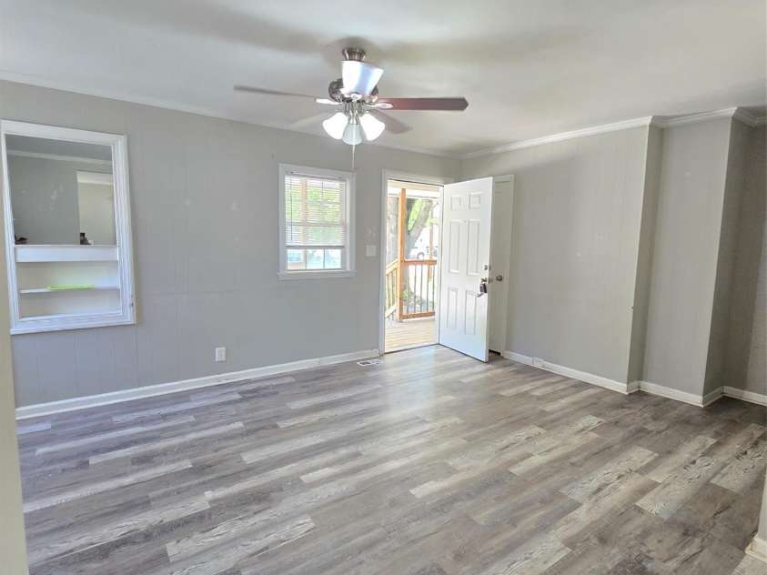 1307 Washington Lane, Kannapolis, NC 28083.  MLS# CAR4247644, YatesRealty ID 8901. Entrance